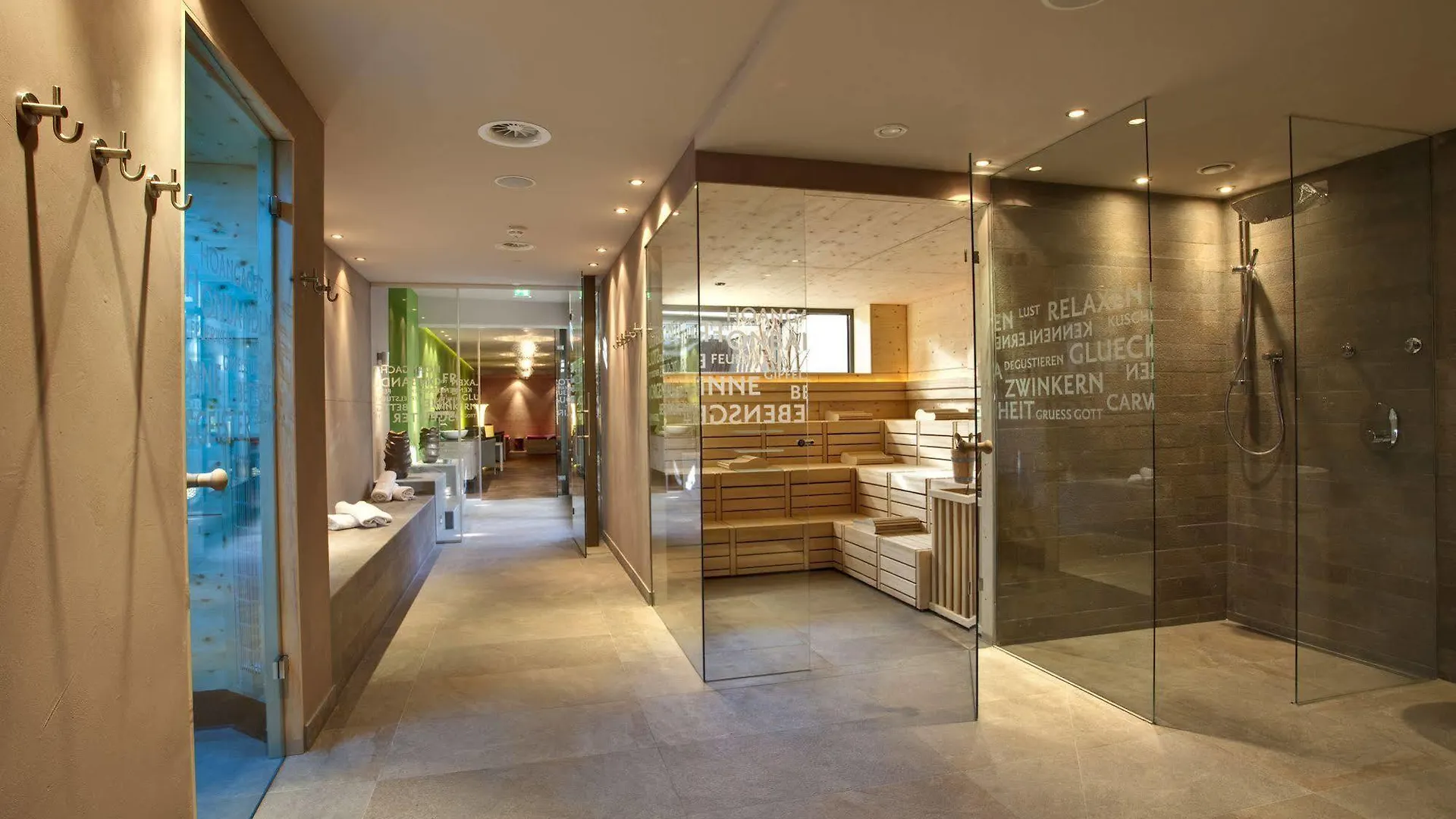 Hotel Baeckelar Wirt Superior Ζόλντεν