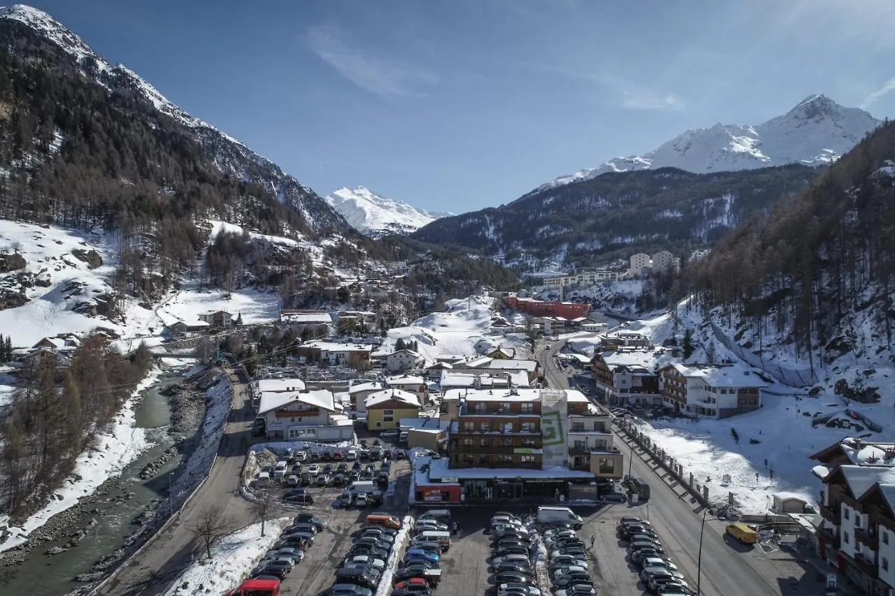 Hotel Backelar Wirt Superior Soelden Avusturya