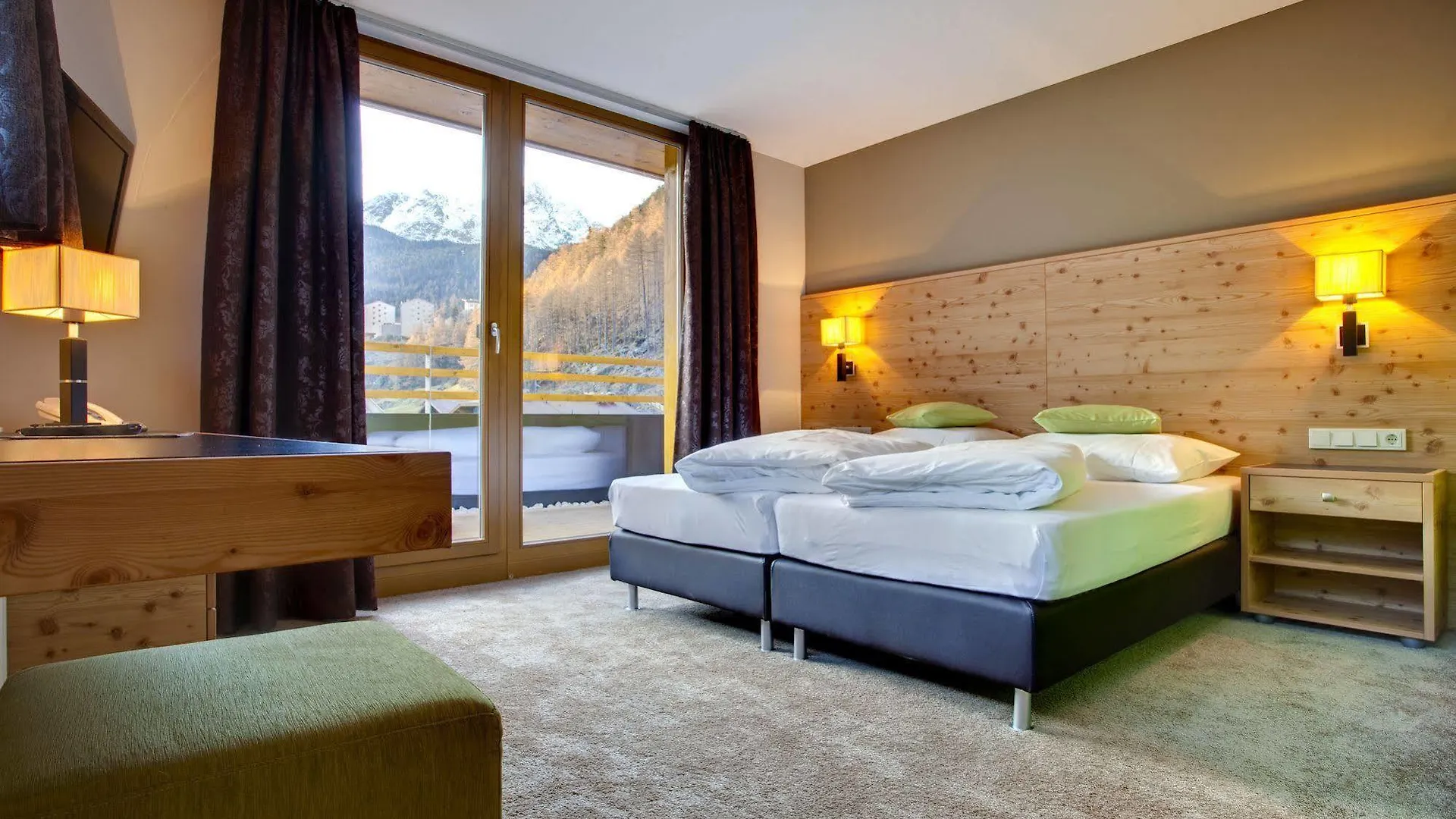 Hotel Backelar Wirt Superior Soelden 3*, Solden